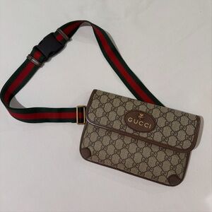 EUC Gucci Monogram Belt Bag